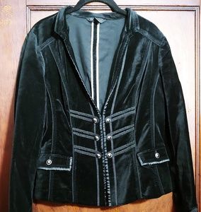 Black velvet cropped blazer